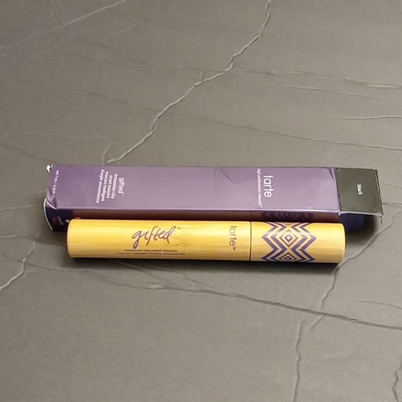 Tarte Gifted Amazonian Clay Smart Mascara Black Full Size - Picture 6 of 13